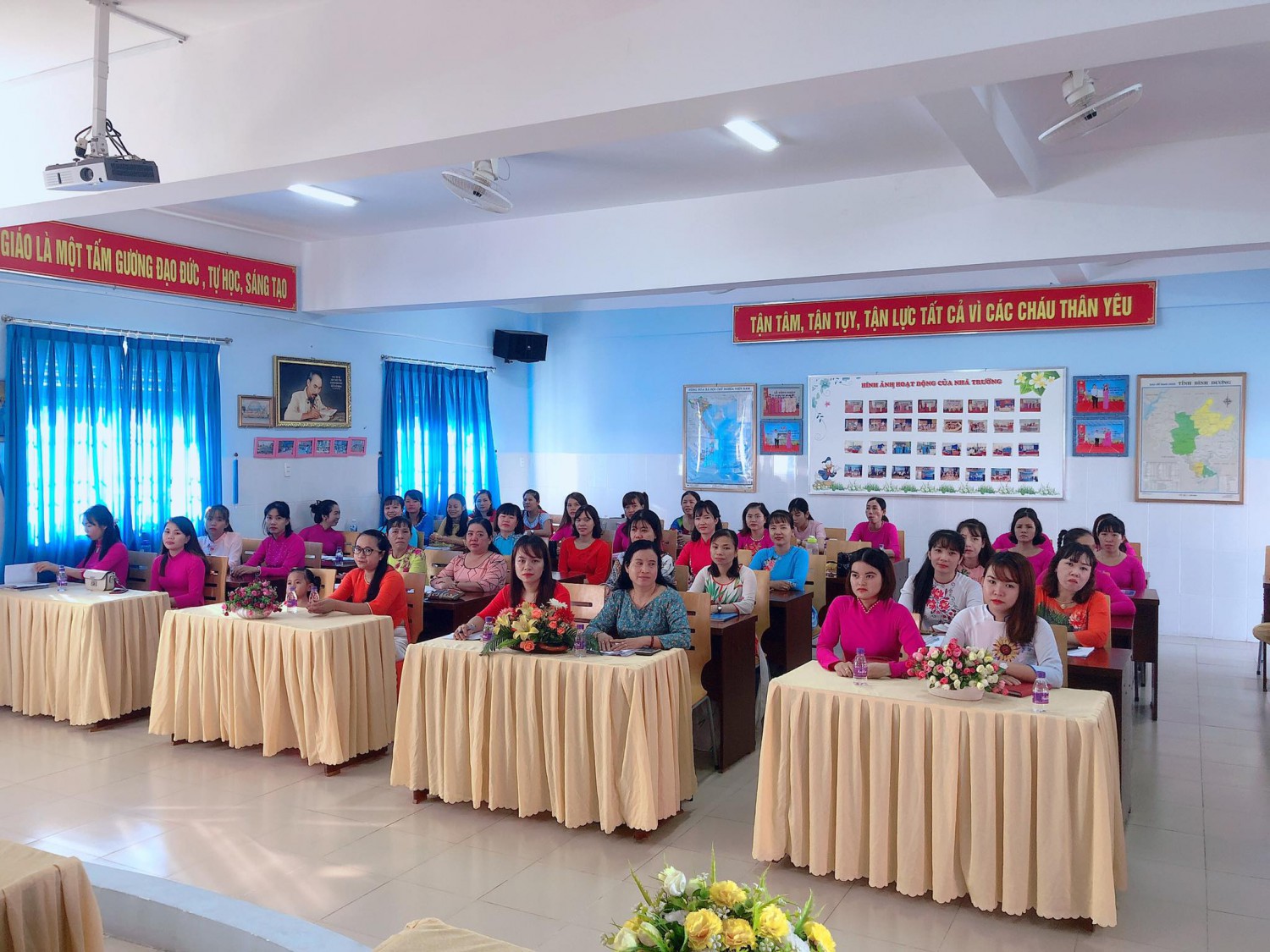 Trường Mầm non An Điền tổ chức Hội nghị cán bộ viên chức năm học 2020 – 2021.